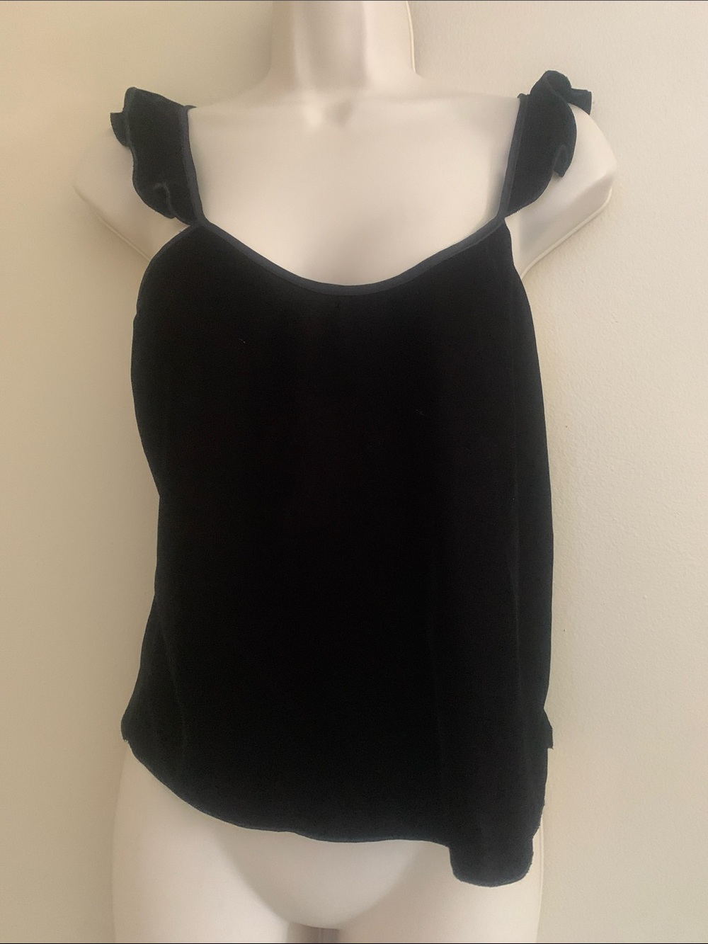 Black Velvet Ruffle Strap Tank Top -Victoria secret xs